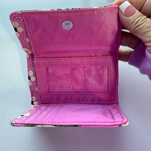 Vera Bradley Olivia Pink Messenger Bag, Crossbody and Wristlet Retired Pattern - Picture 10 of 11